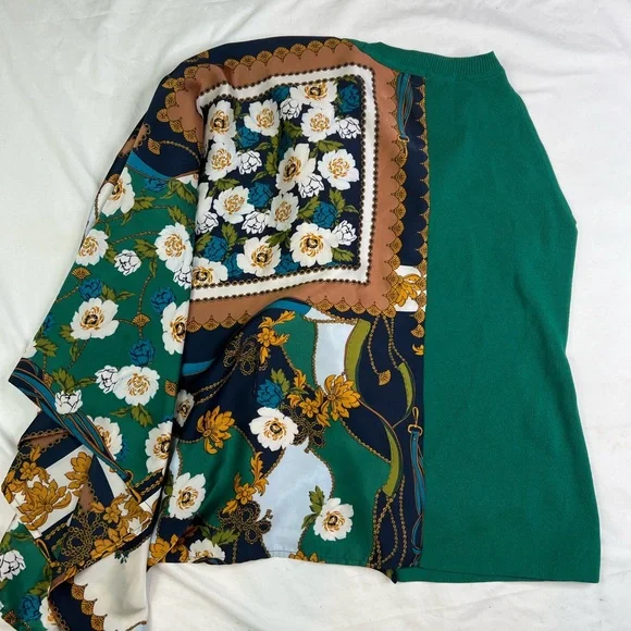 New York & Company Women Top S Green Printed Half Scarf A031124 - Picture 2 of 5
